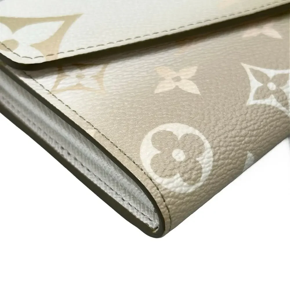 Louis Vuitton Portefeuille Sara Giant Monogram Long Wallet M81276